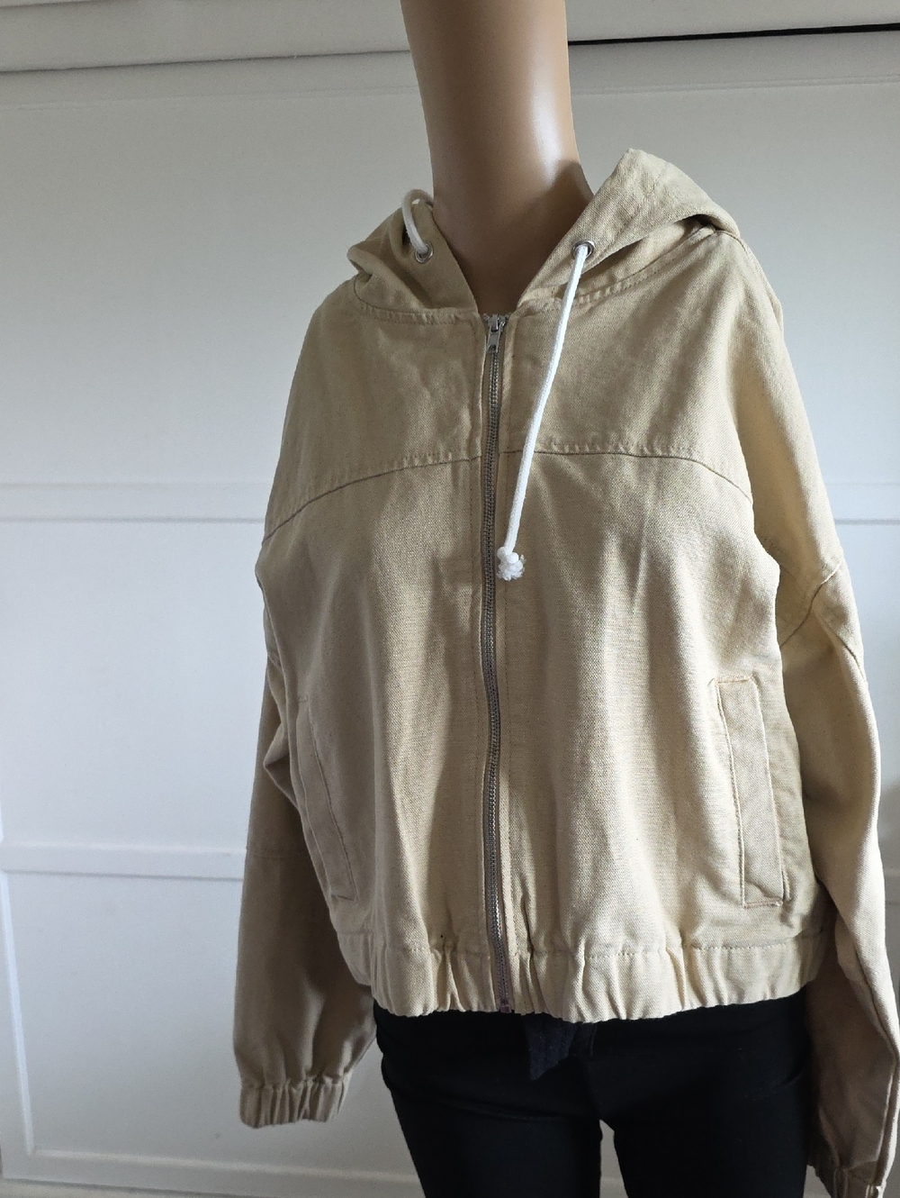 Forever 21 Light Beige Hooded Zip Bomber Jacket